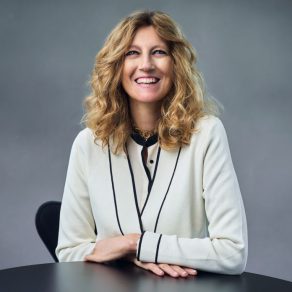 Alessandra-Carra-Gruppo-Feltrinelli-foto-di-Maki-Galimberti (1)